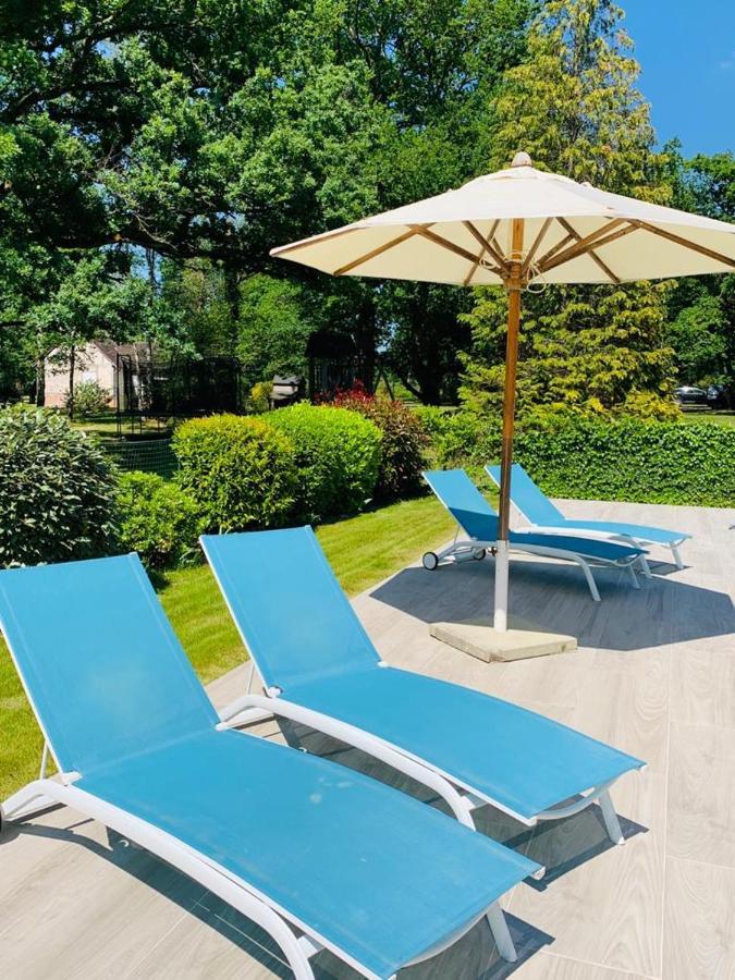 Les Vieux Guays Bed and Breakfast Cerdon  Buitenkant foto
