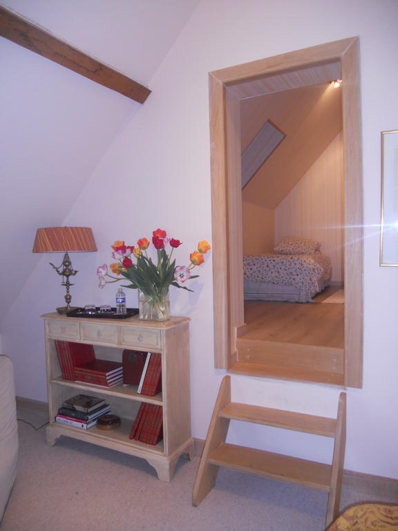 Les Vieux Guays Bed and Breakfast Cerdon  Kamer foto